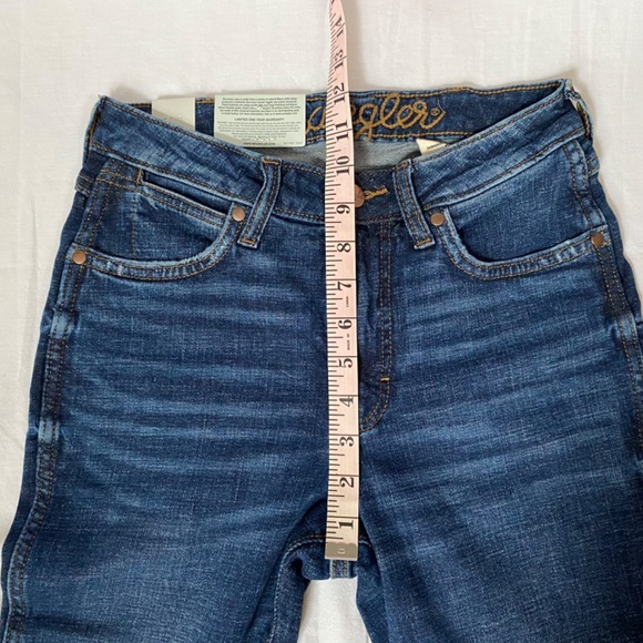 NWT 25x34 Wrangler Retro High Rise Trumpet Flare Jeans in Jenna - Picture 14 of 16